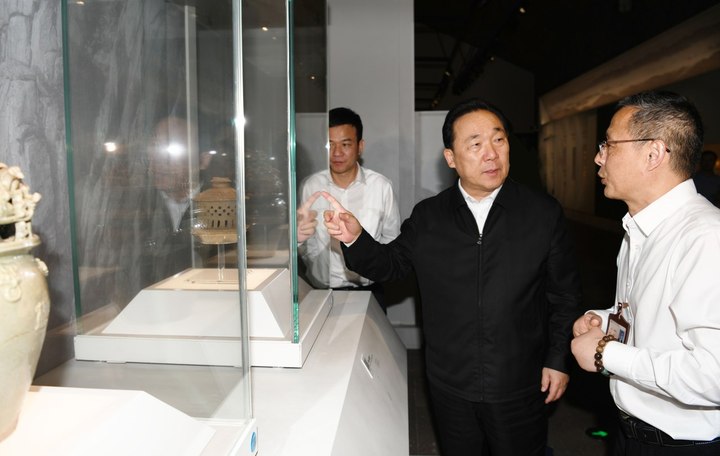 王浩在临安专题调研文物保护研究利用工作