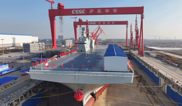 海军076两栖攻击舰首舰下水,命名为四川舰,舷号为“51”--新蓝网 海军076两栖攻击舰首舰下水,命名为四川舰,舷号为“51”--新蓝网