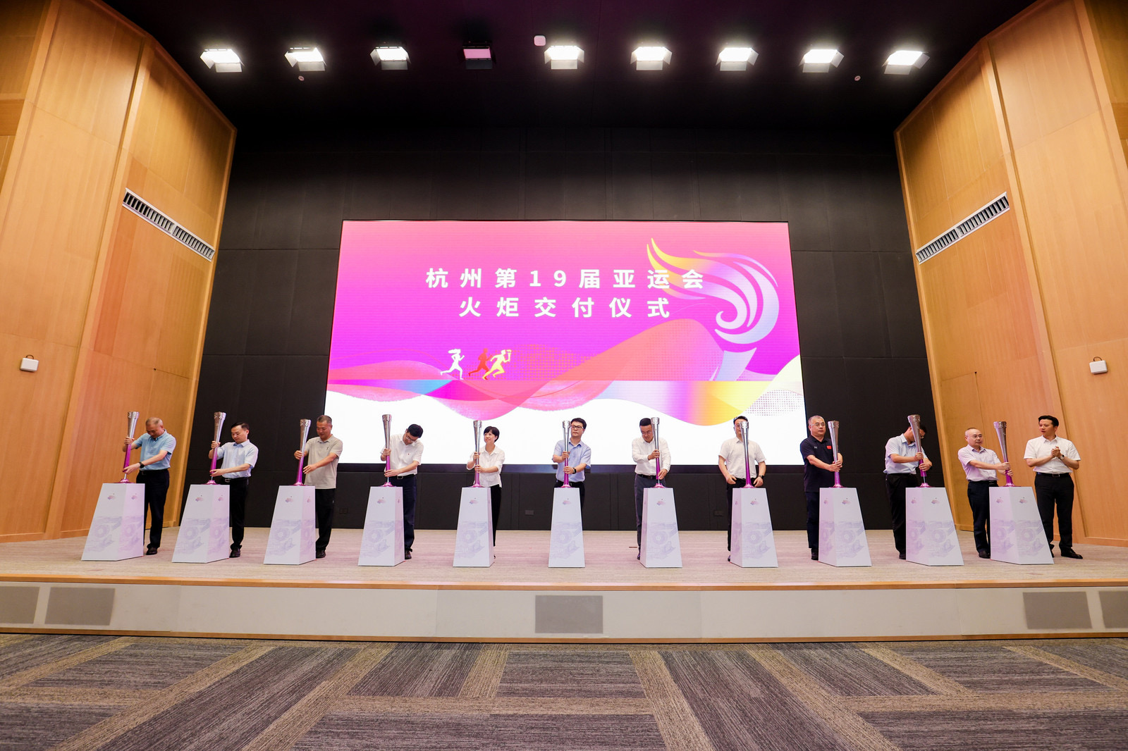 中国蓝观察｜杭州亚运会火炬正式交付 “薪火”是如何炼成的？_杭州网