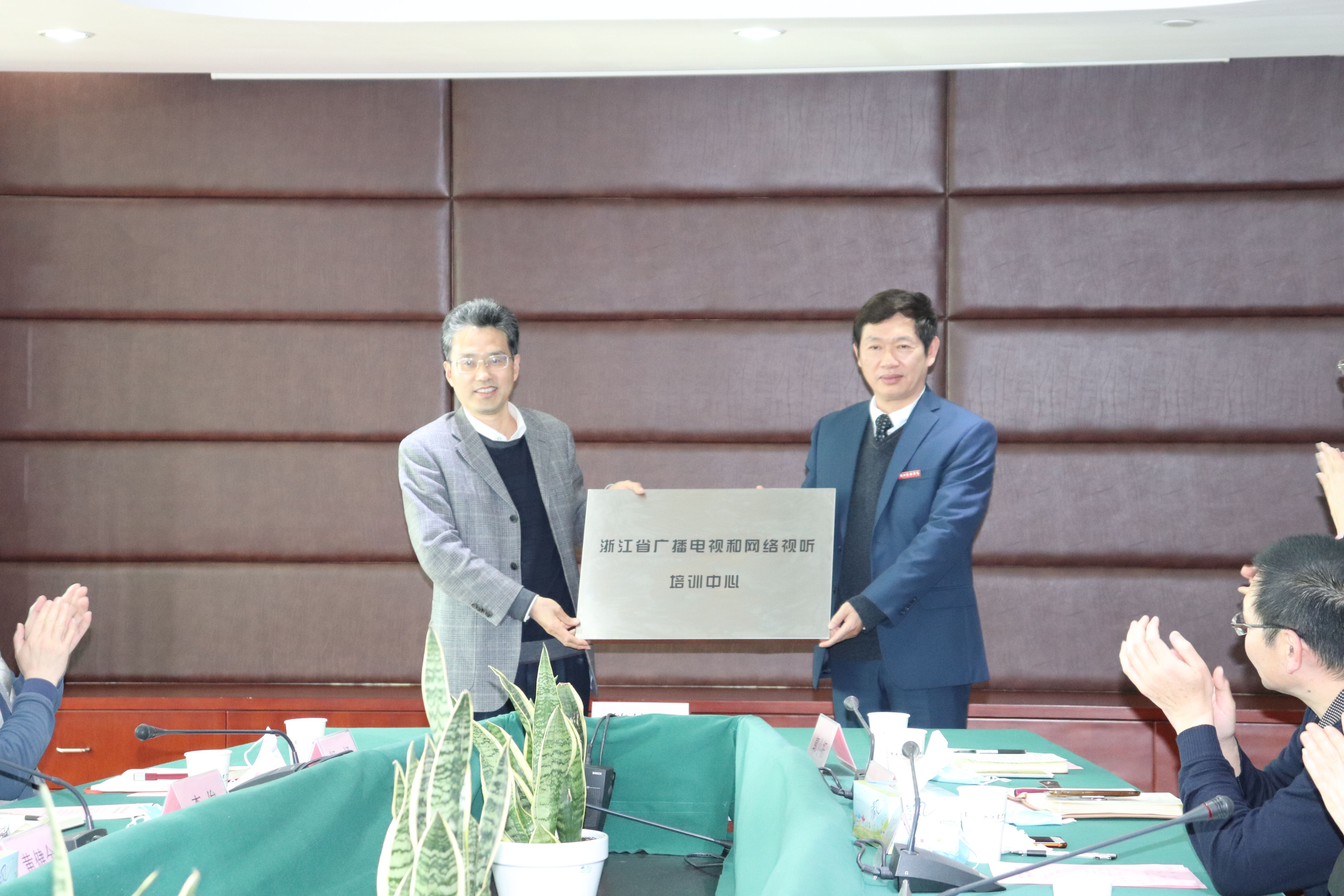 QQ图片20200409155729.jpg
