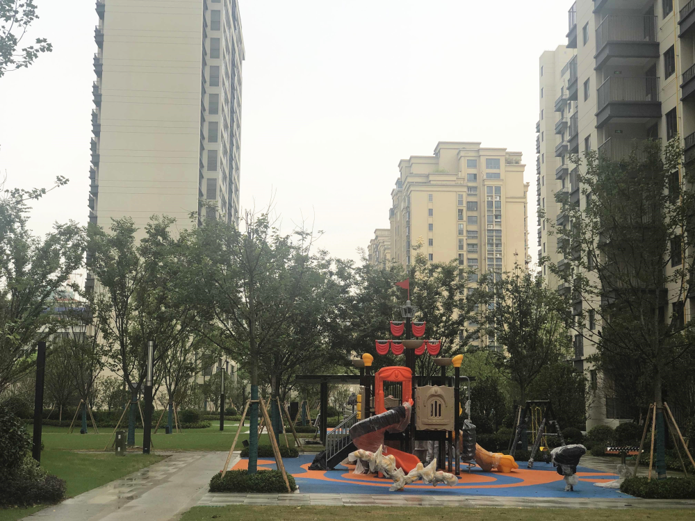 温州最大体量移民村拆迁安置泽霞雅苑项目提前竣工交付