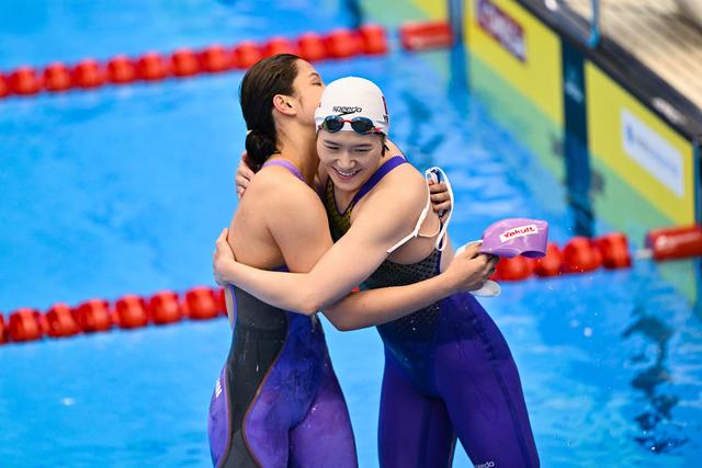 蓝媒热评丨诗在文在梦想就在