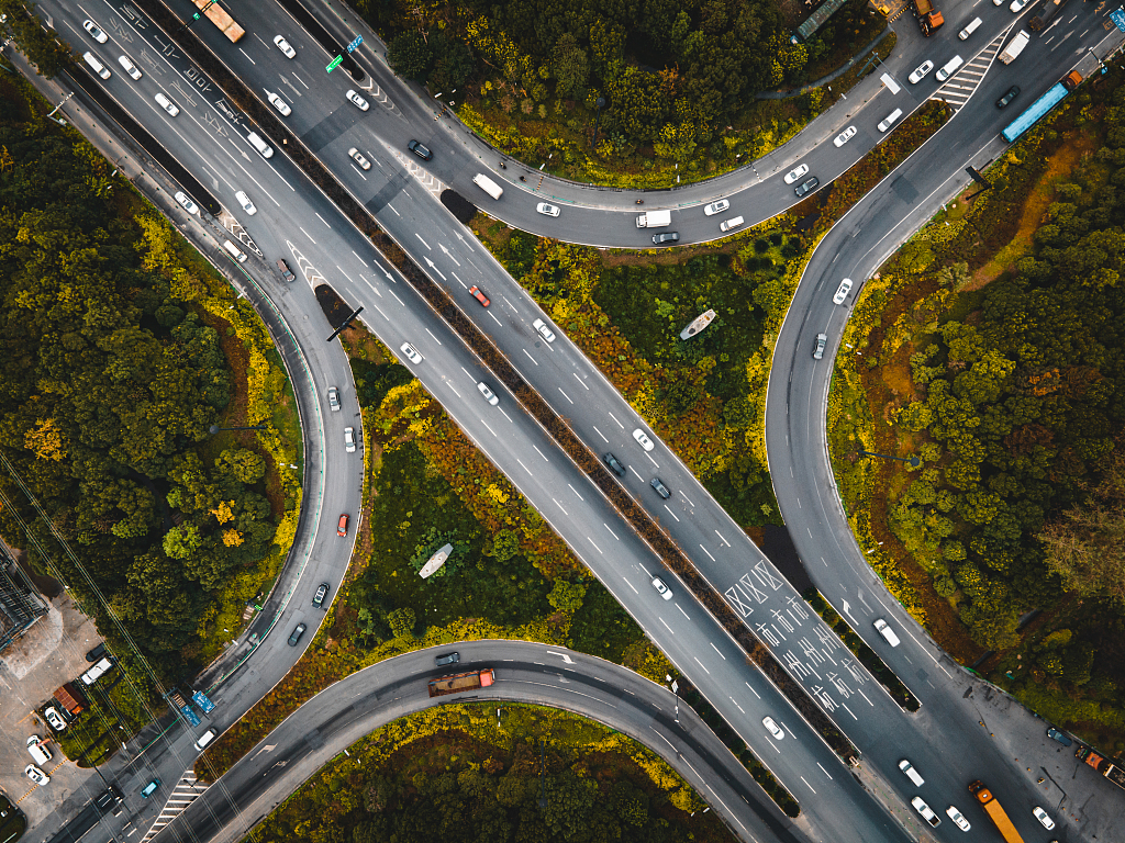 滚动丨小长假最后一天遇上大雨,浙江省内多个高速公路进口关闭