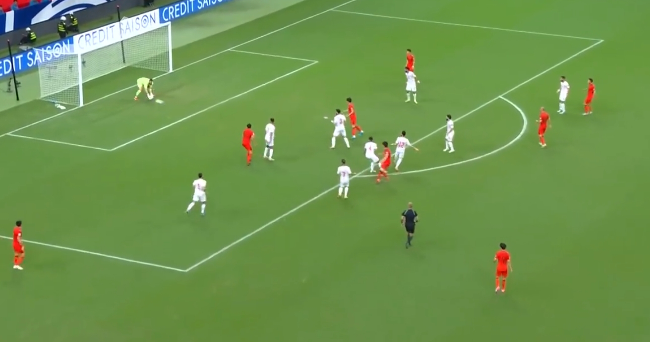 丝滑！这停射破门，够国内球员学一辈子了